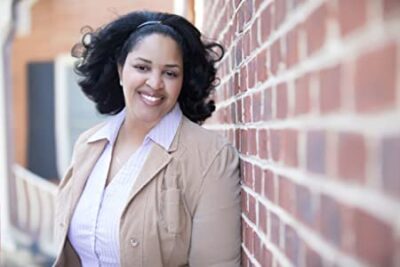 I.L. Cruz author photo