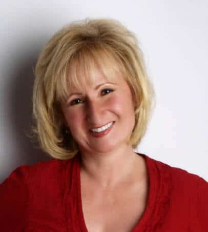 Author photo of Marlene M. Bell, award-winning writer, artist, and sheep rancher from East Texas.