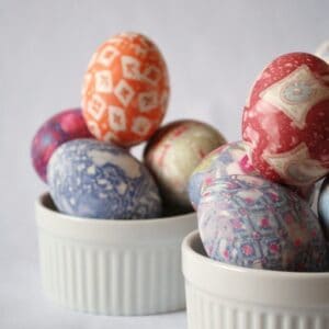Friday Finds for March 19, 2021 - Silk Dyed Easter Egg Kit