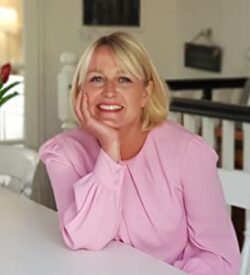 Ellie Barker Author Profile image