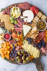 2021 Friday Finds October 15 - Charcuterie board