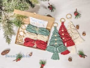 Christmas Tree Macrame Kit image