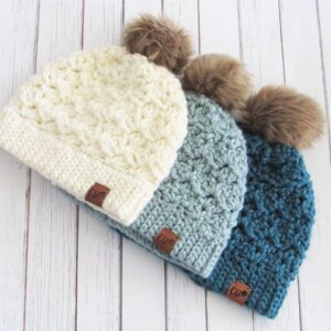 DIY-crochet-hat-for-beginners image 3 hats