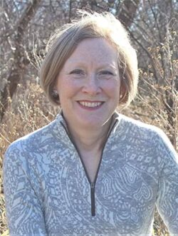 Elizabeth McKenna Author Profile image