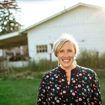 Ellie Alexander Author Profile image