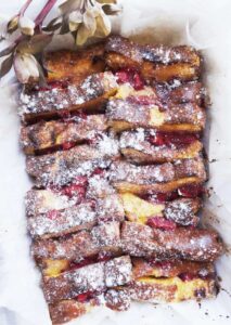 Keto-Strawberry-French-Toast-Casserole-by Clean Keto Lifestyle Friday Finds 25| March | 2022
