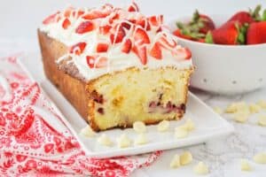 Strawberry Pound Cake image by Lilluna