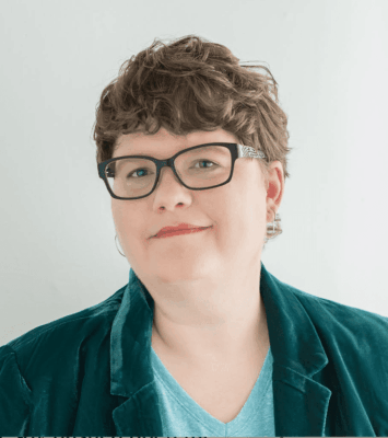 Kelly Vincent Author Profile Image