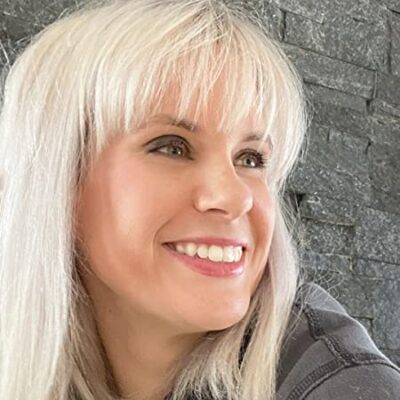 Emmanuelle Snow Author image