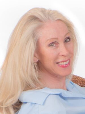 Kate Rene’ MacKenzie Author Image