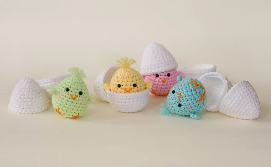 Chicks in eggs crochet pattern