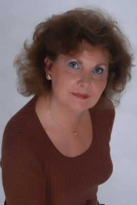 Barbara Casey Author image 23