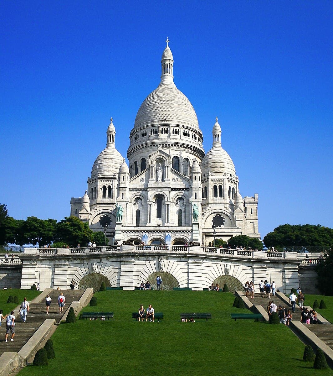 King of the Mountain, Love at Lake Clyde #1 by Aiden Ainslie | Book Review ~ Author Guest Post ~ Giveaway | M/M Romance ~ Cycling ~Elite Sports 6 King of the Mountain images - Le_sacre_coeur