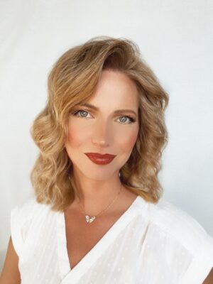 Sarah Dressler Author image