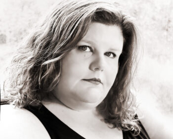CAndi Scott author image