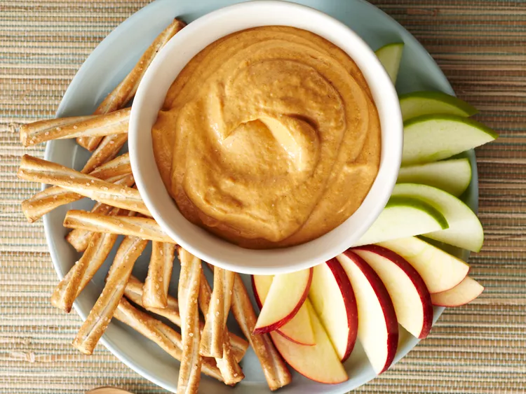 easy-pumpkin-cream-cheese-dip-recipe-8399992FF 11-01-2024