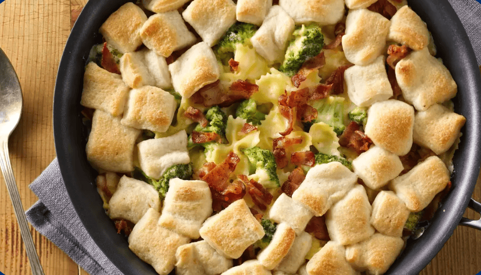 Ultimate mac & cheese w breadsticks FF 01-31-2025