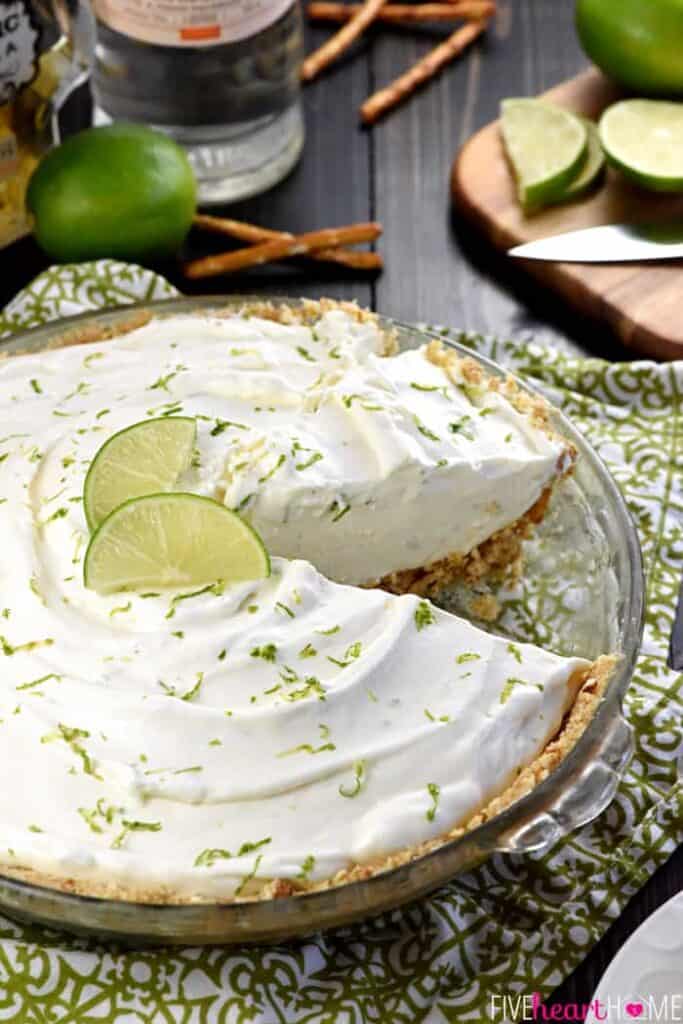 https://www.fivehearthome.com/no-bake-frozen-margarita-pie-summer-dessert-recipe/ FF 05-16-2025 Frozen cream pie with lime slices on top lime 